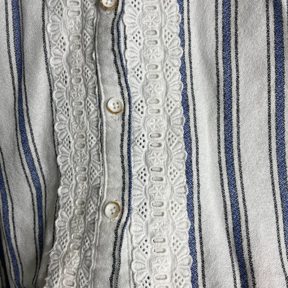 Shyanne Women’s Sleeveless Blue Stripe Lace Collar Blouse Small - Picture 3 of 10